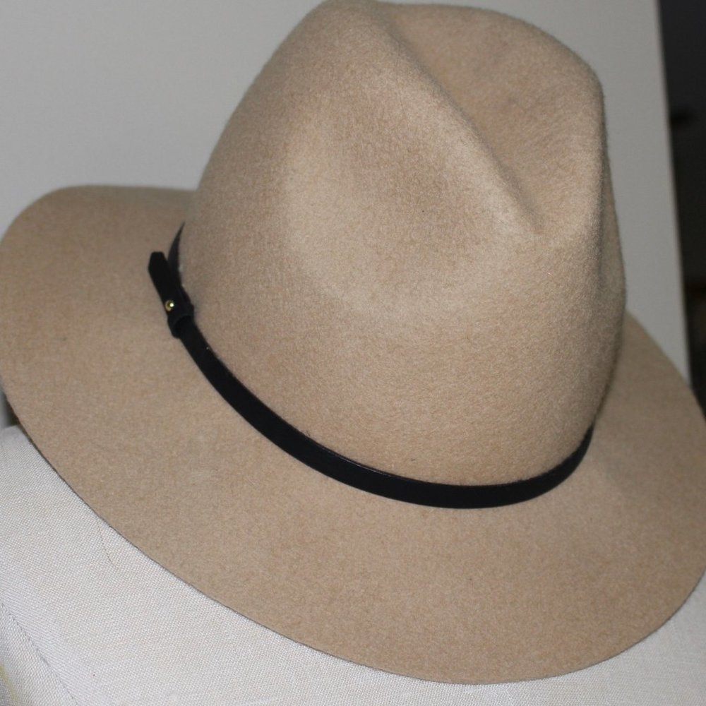 BANANA REPUBLIC Wool Hat - Picture 3 of 6